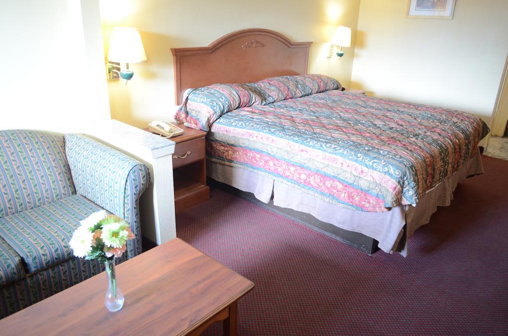 America'S Best Value Inn & Suites - Rosenberg/Houston Zimmer foto